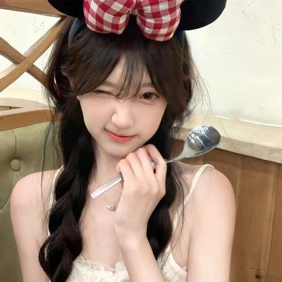 清凌凌的水蓝莹莹的天第一季